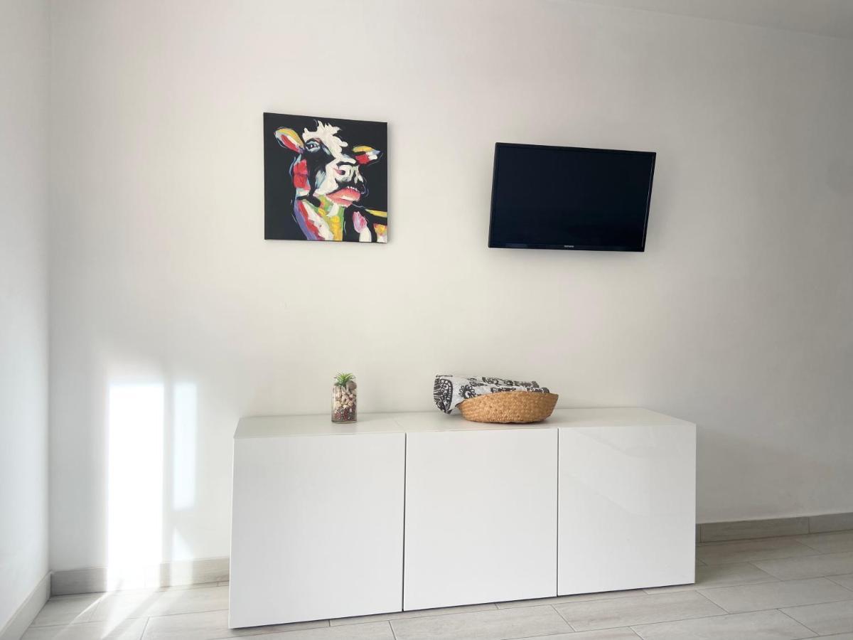 Top Floor, Panoramic Studio, Heated Pool Los Cristianos  Zewnętrze zdjęcie